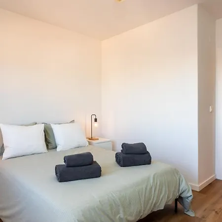 Апартаменты River Breeze In Velha Алмада