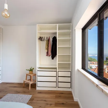 River Breeze In Velha * Almada